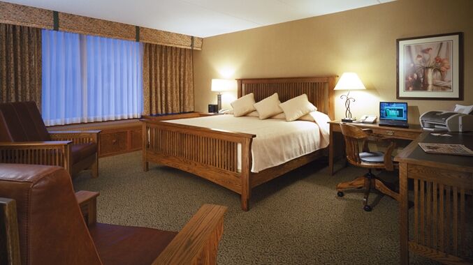 ดับเบิ้ลทรีบายฮิลตันโฮเต็ล ลิเบอร์ตี้วิลล์มันเดเลน Hotel Mundelein ห้อง รูปภาพ